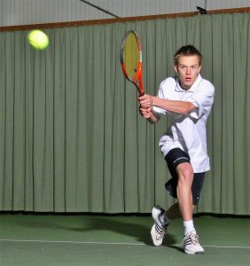 Tennisspieler in Aktion